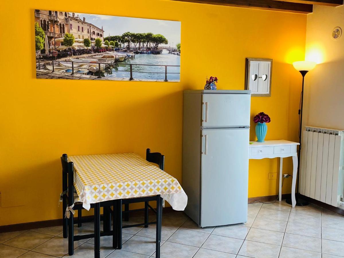 Palm Beach - Your Private And Complete Apartment In Desenzano Del Garda Exterior photo